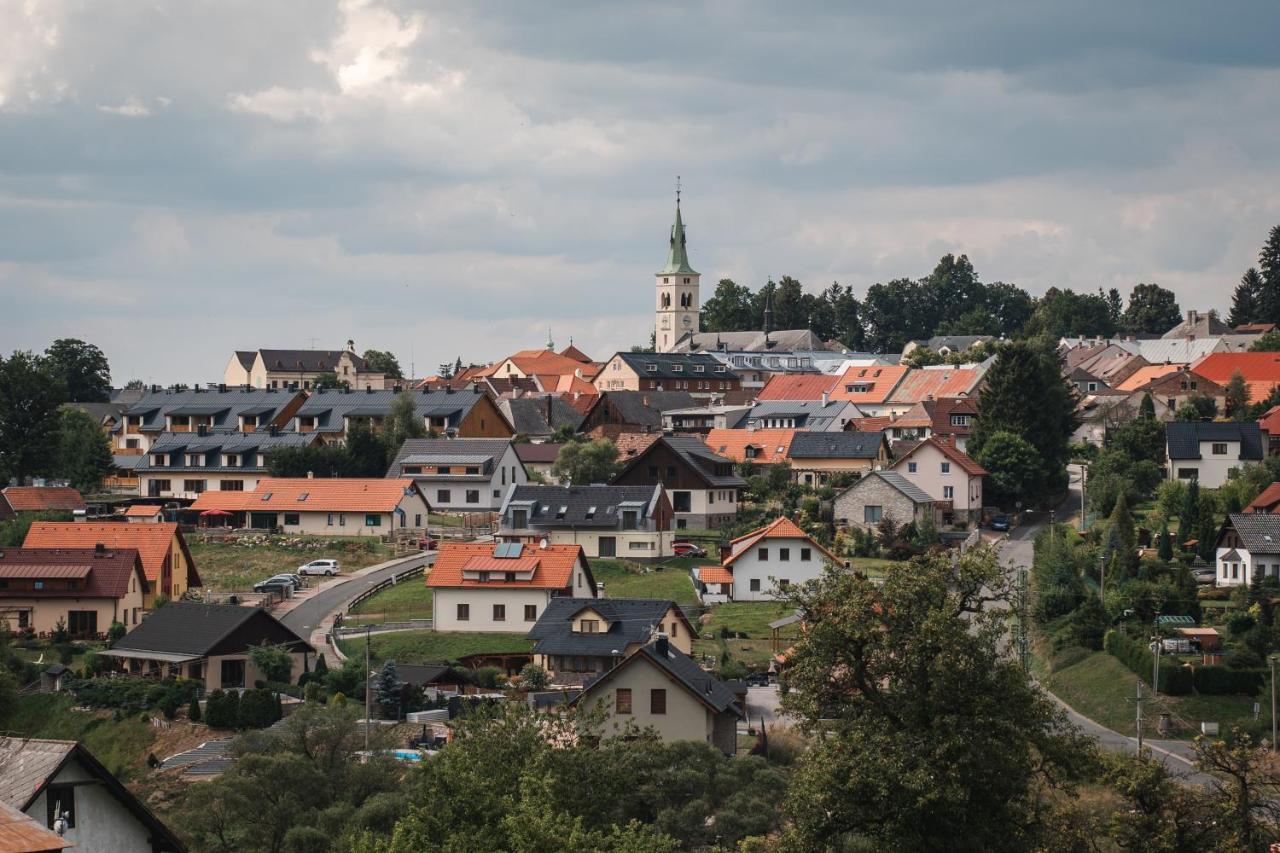 Apartman Sjezdovka Kasperske Hory Exteriör bild